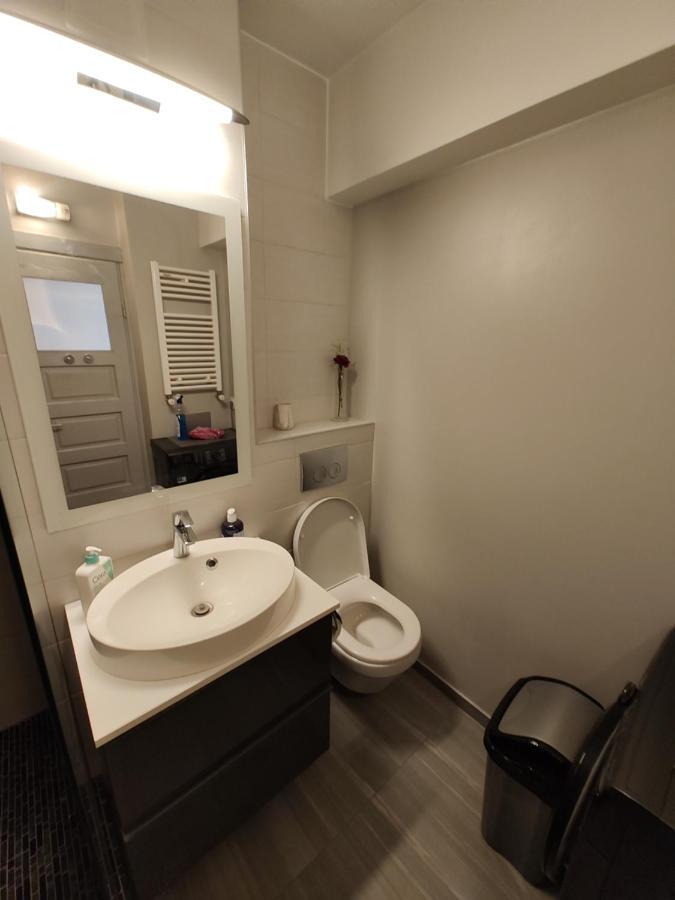 Ultracentral Ploiesti Apartment-Free Private Parking Exteriör bild